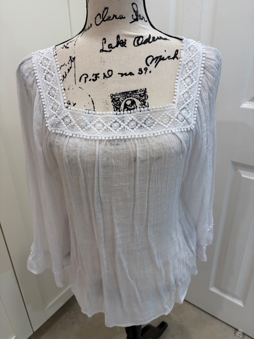 Zac & Rachel White Crochet Square-Neck Peasant Blouse